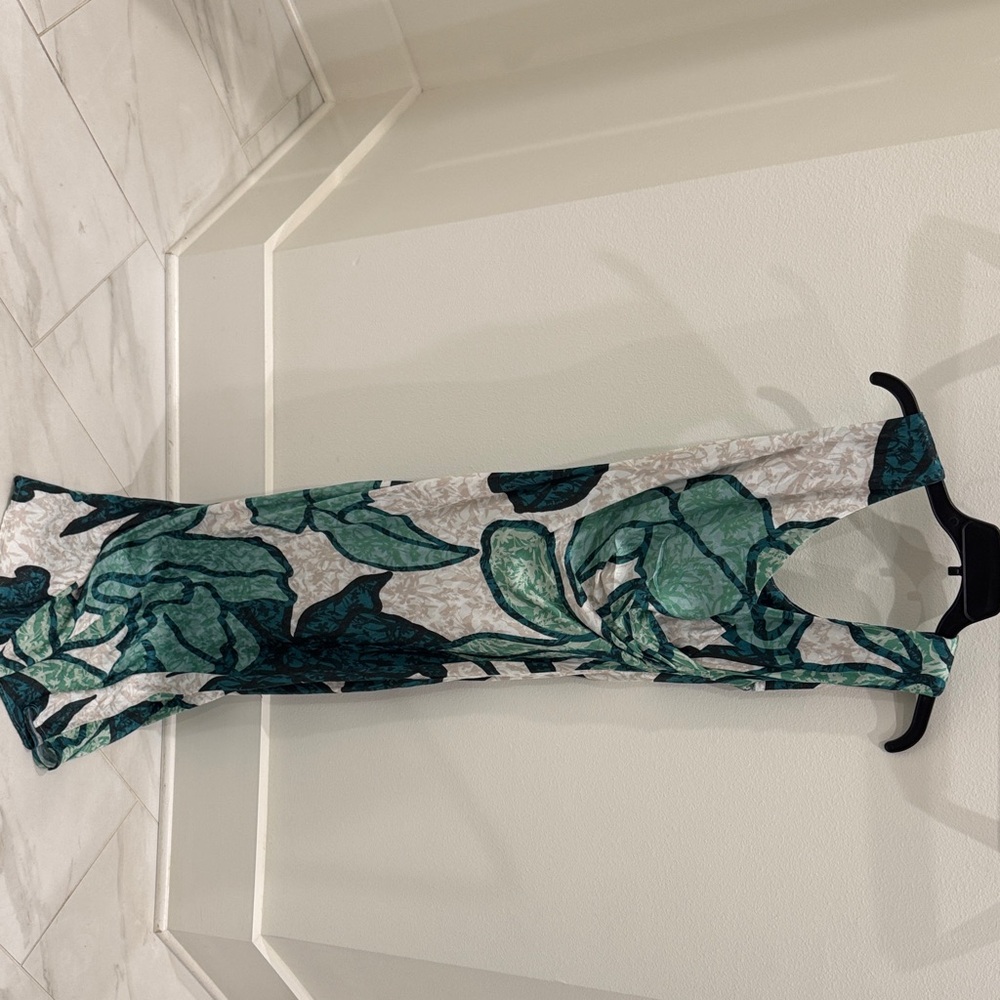 Elegant Green Leaf Print Maxi Dress